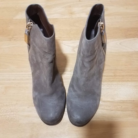 Aldo Gray Suede Like New Booties with Zipper Women's 10 - Picture 2 of 6